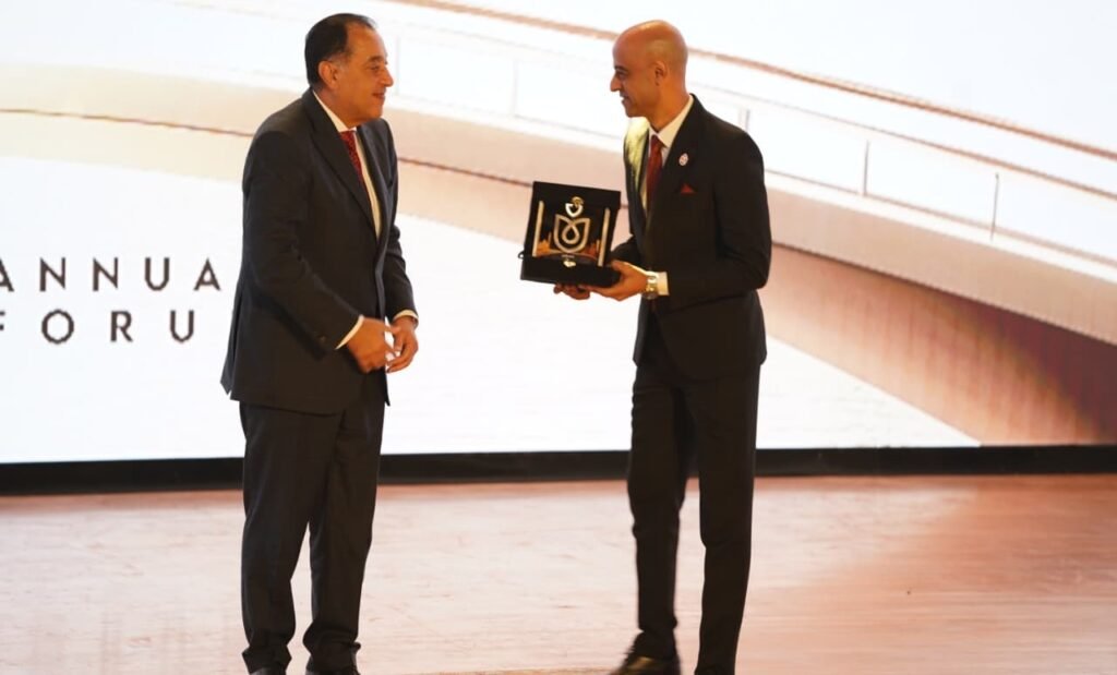 من ممرّ بلا كرسي إلى أفضل مستشفى في مصر… حكاية التحوّل الأسطوري لمجمع الإسماعيلية الطبي من ممرّ بلا كرسي إلى أفضل مستشفى في مصر… حكاية التحوّل الأسطوري لمجمع الإسماعيلية الطبي