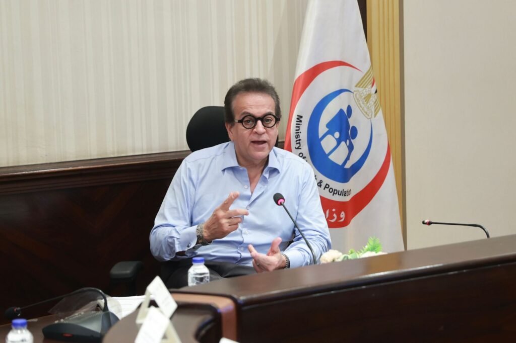 الدولة تحسم الجدل… وزير الصحة يرفض فرض رسوم على المرضي في مستشفى جوستاف روسي مصر الدولة تحسم الجدل… وزير الصحة يرفض فرض رسوم على المرضي في مستشفى جوستاف روسي مصر