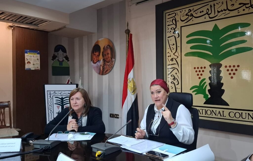 القومي للطفولة والأمومة يؤكد: حماية الأطفال في الفضاء الرقمي أولوية وطنية