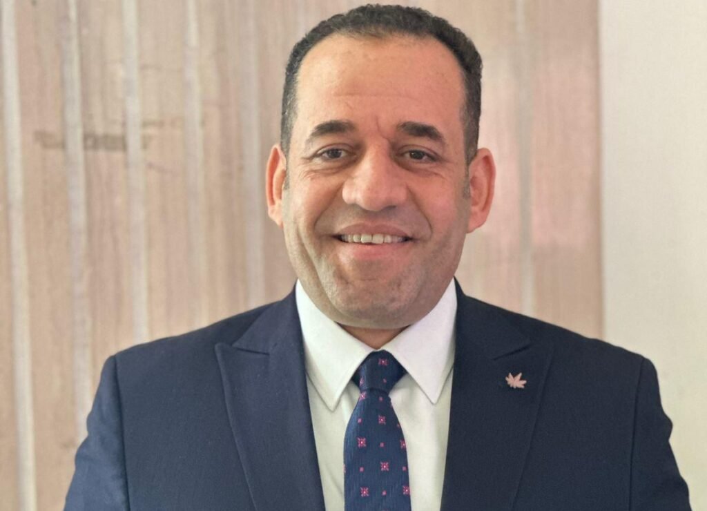 “نقطة نور “عبء الوعي في زمن “التبسيط”