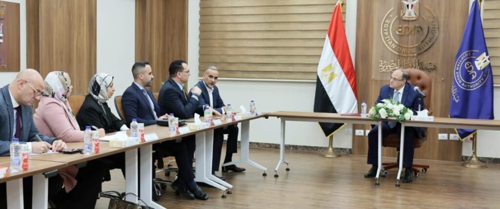 هيئة الدواء تبحث مع شركة “جلوبال فيوجن” آليات تطوير وتنظيم قطاع الصيدلة التخصصية