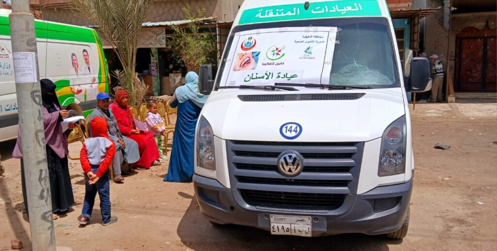 الصحة: القوافل العلاجية تقدم خدمات طبية لأكثر من 1.5 مليون مواطن بالمحافظات خلال 2025