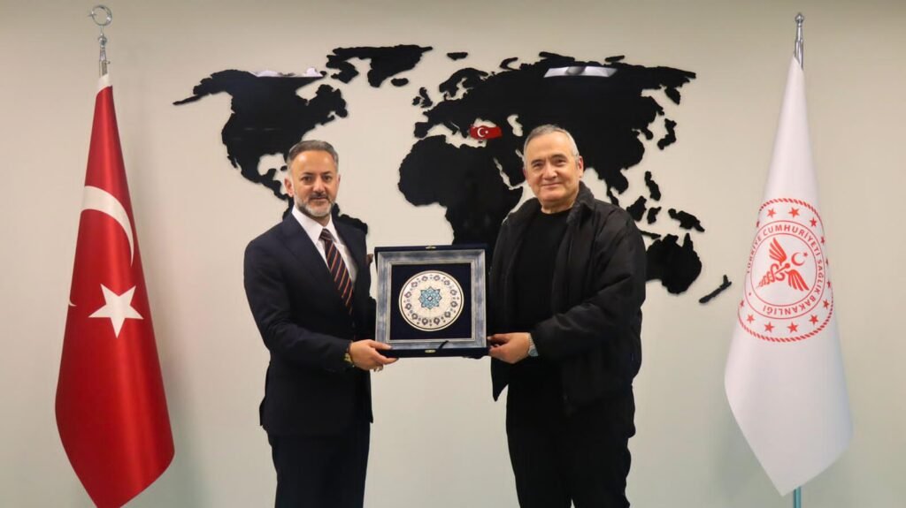 وزير الصحة يكلف رئيس المستشفيات التعليمية ومساعد الوزير للمشروعات القومية بزيارة عمل إلي تركيا… وزير الصحة يكلف رئيس المستشفيات التعليمية ومساعد الوزير للمشروعات القومية بزيارة عمل إلي تركيا…